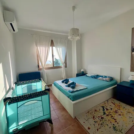 Faniescape Νέα Σκιώνη